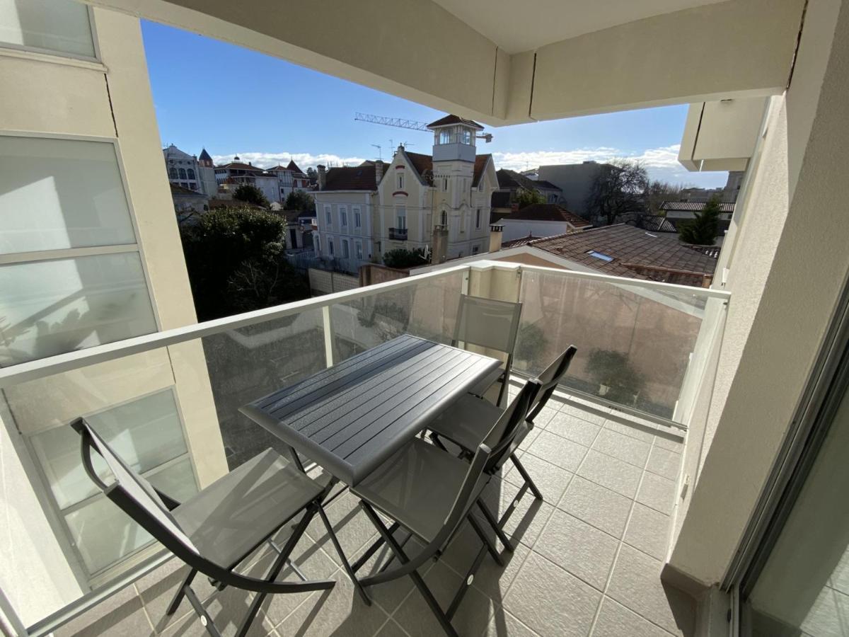 Neuf En Front De Avec Terrasse Et Parking, Ideal Pour 3 Personnes - Fr-1-474-147 *