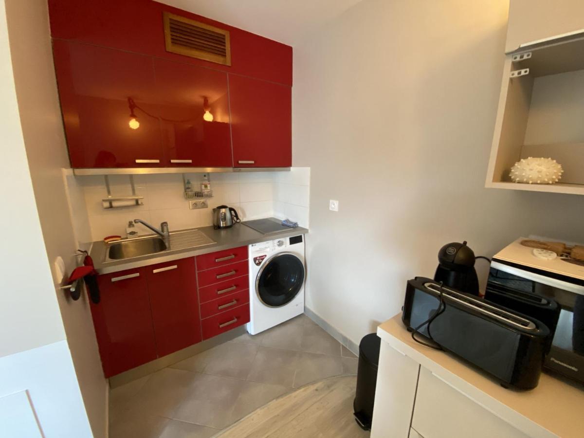 Neuf En Front De Avec Terrasse Et Parking, Ideal Pour 3 Personnes - Fr-1-474-147 Apartment